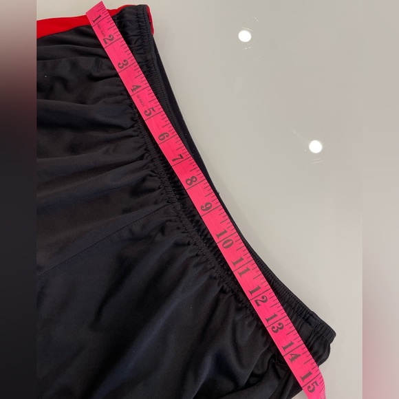 Adidas ball shorts - Picture 4 of 4